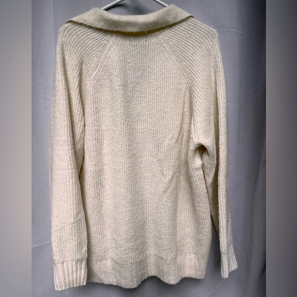 AE Whoa So Soft Oversized Collared Sweater - Picture 2 of 4